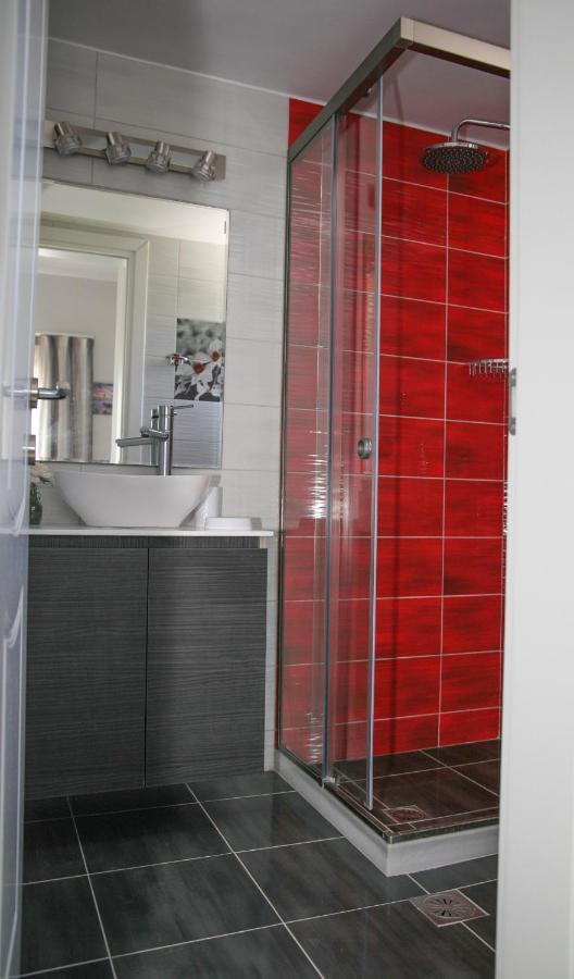 Terpsichore Boutique Appartments Dassia  Zewnętrze zdjęcie